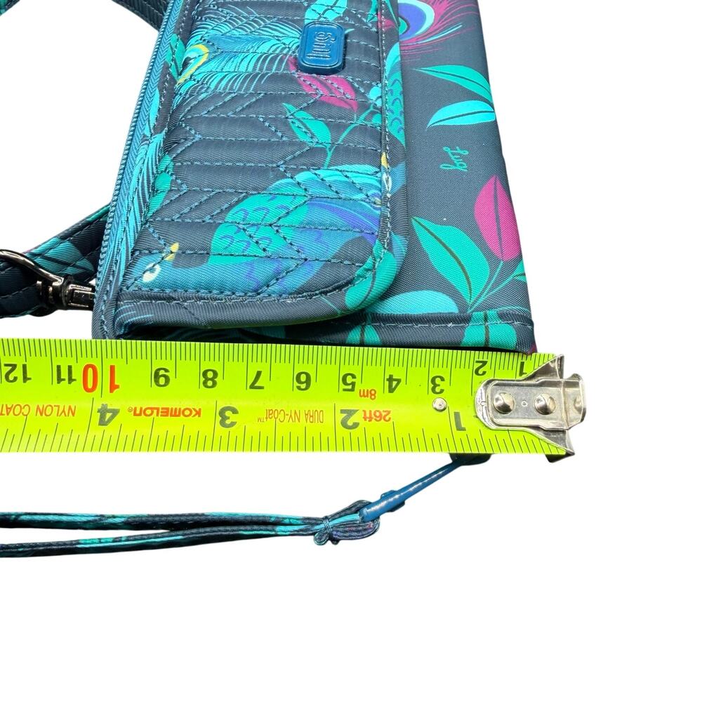 Lug Kickflip RFID Wallet Wristlet crossbody Peacock Feather Print Organizer - Picture 3 of 8